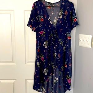 Navy floral kimono cover-up. Sheer chiffon. Midi.